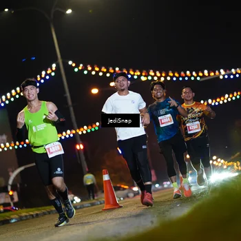 Runner Photo 4408520