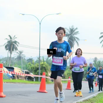 Runner Photo 4408525