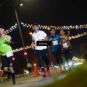 Runner Photo 4408528