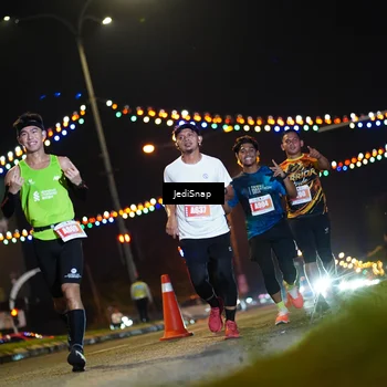 Runner Photo 4408530