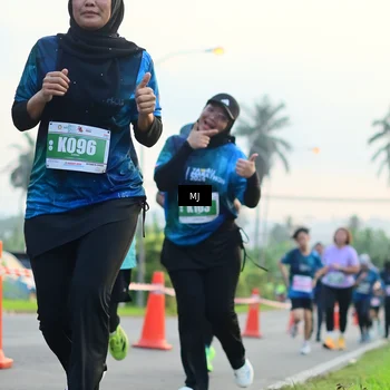 Runner Photo 4408543