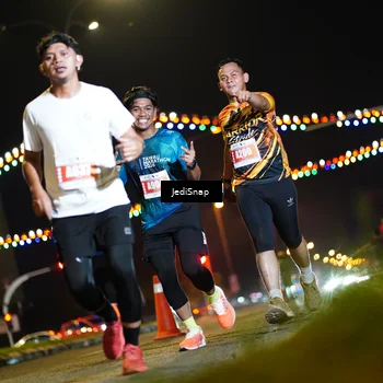 Runner Photo 4408577