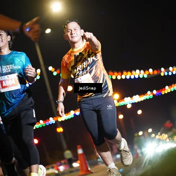 Runner Photo 4408592