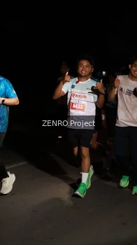 Runner Photo 4408645