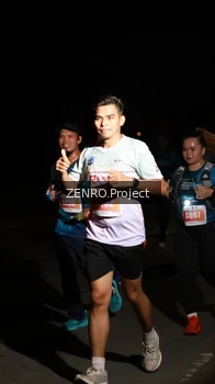 Runner Photo 4408662