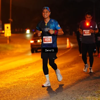 Runner Photo 4408673