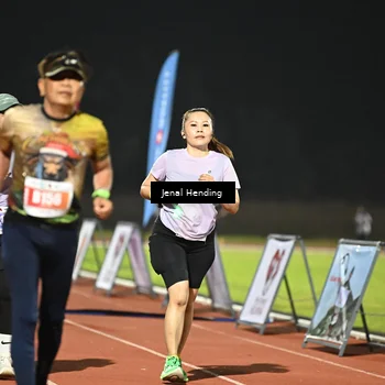 Runner Photo 4408692