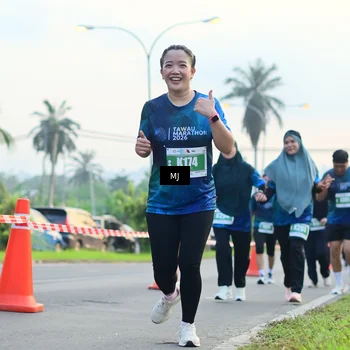 Runner Photo 4408720