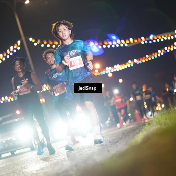 Runner Photo 4408726