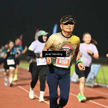 Runner Photo 4408753