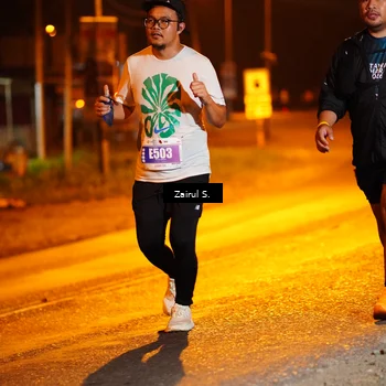 Runner Photo 4408759
