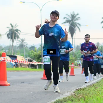 Runner Photo 4408799
