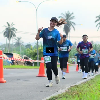 Runner Photo 4408801