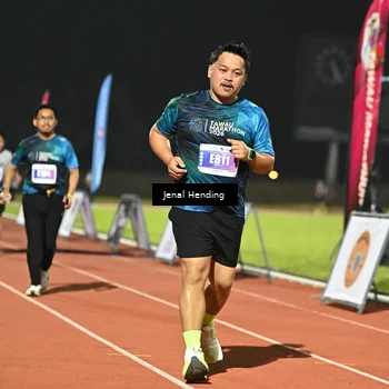 Runner Photo 4409018