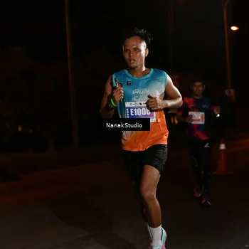 Runner Photo 4409038
