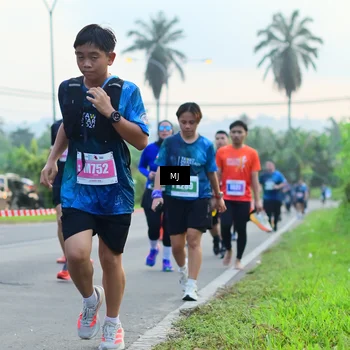 Runner Photo 4409064