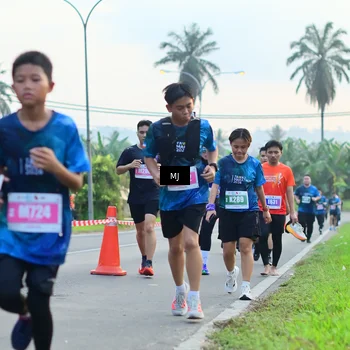 Runner Photo 4409092