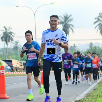 Runner Photo 4409096
