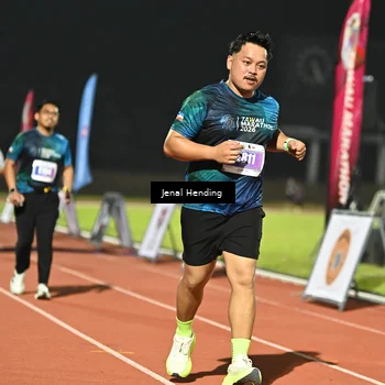 Runner Photo 4409111