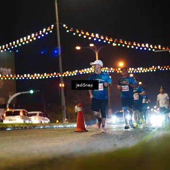 Runner Photo 4409118