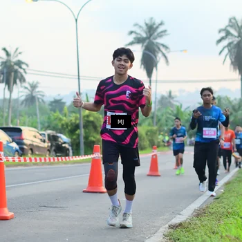 Runner Photo 4409160
