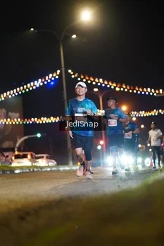 Runner Photo 4409178