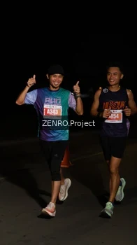 Runner Photo 4409260