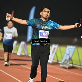 Runner Photo 4409393