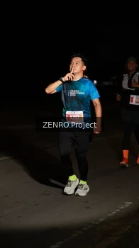Runner Photo 4409477