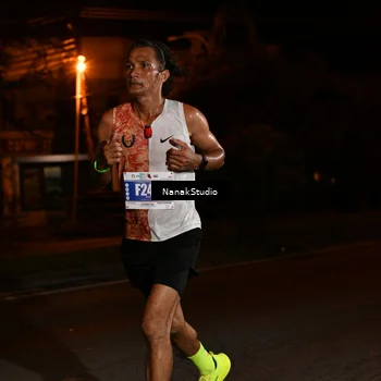 Runner Photo 4409488