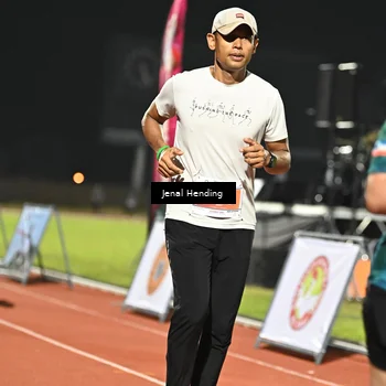 Runner Photo 4409491