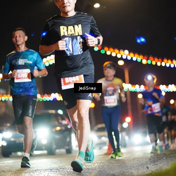Runner Photo 4409512