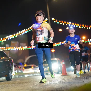 Runner Photo 4409559