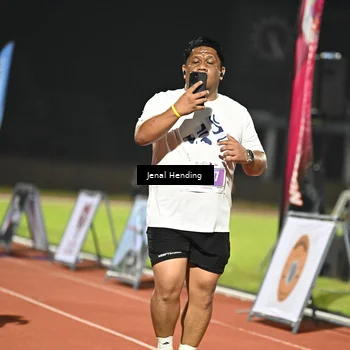 Runner Photo 4409649