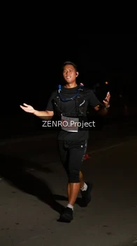 Runner Photo 4409660