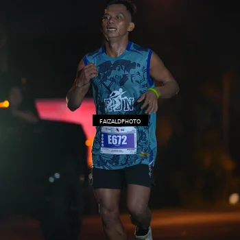Runner Photo 4409822