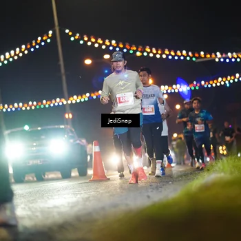 Runner Photo 4409866