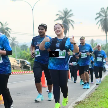 Runner Photo 4409941