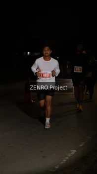 Runner Photo 4410140