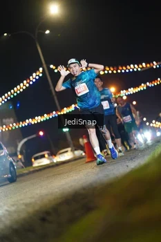 Runner Photo 4410248