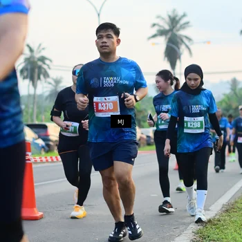 Runner Photo 4410275