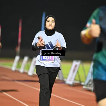 Runner Photo 4410294
