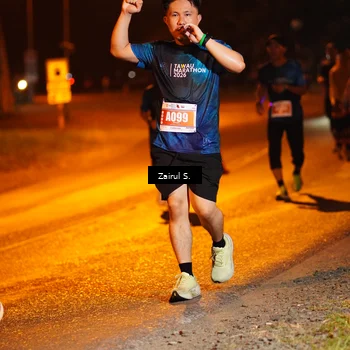 Runner Photo 4410341
