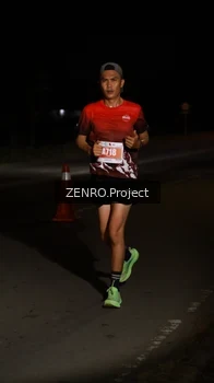 Runner Photo 4410353