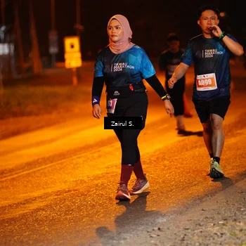 Runner Photo 4410358