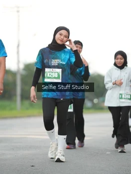 Runner Photo 4410387