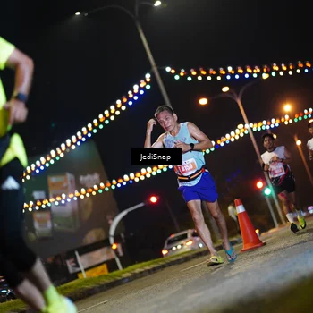 Runner Photo 4410413