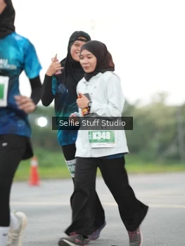 Runner Photo 4410423