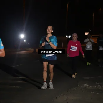 Runner Photo 4410494