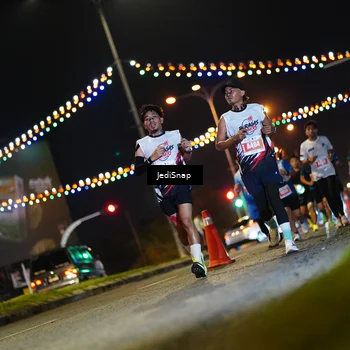 Runner Photo 4410495